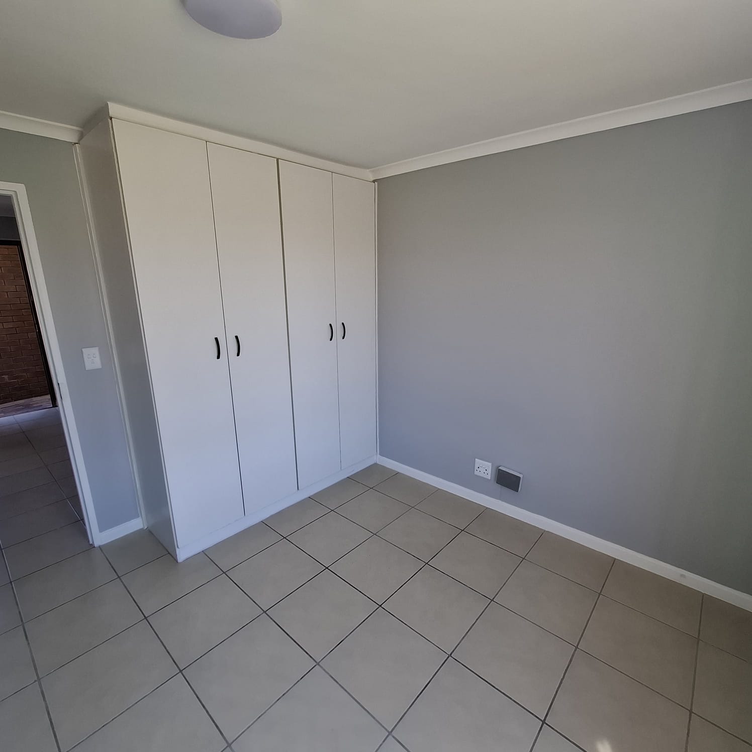 To Let 1 Bedroom Property for Rent in Bellville Central Western Cape